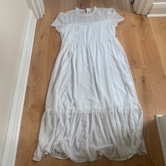 Sweet 2-layer white on white polka dot dress - Picture 2 of 9